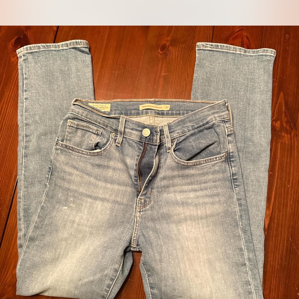 Levi's Premium High Rise Straight Jeans in Classic Blue